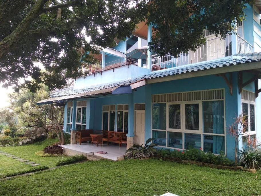 Garden Villas Cipanas Sindanglaya Exterior photo